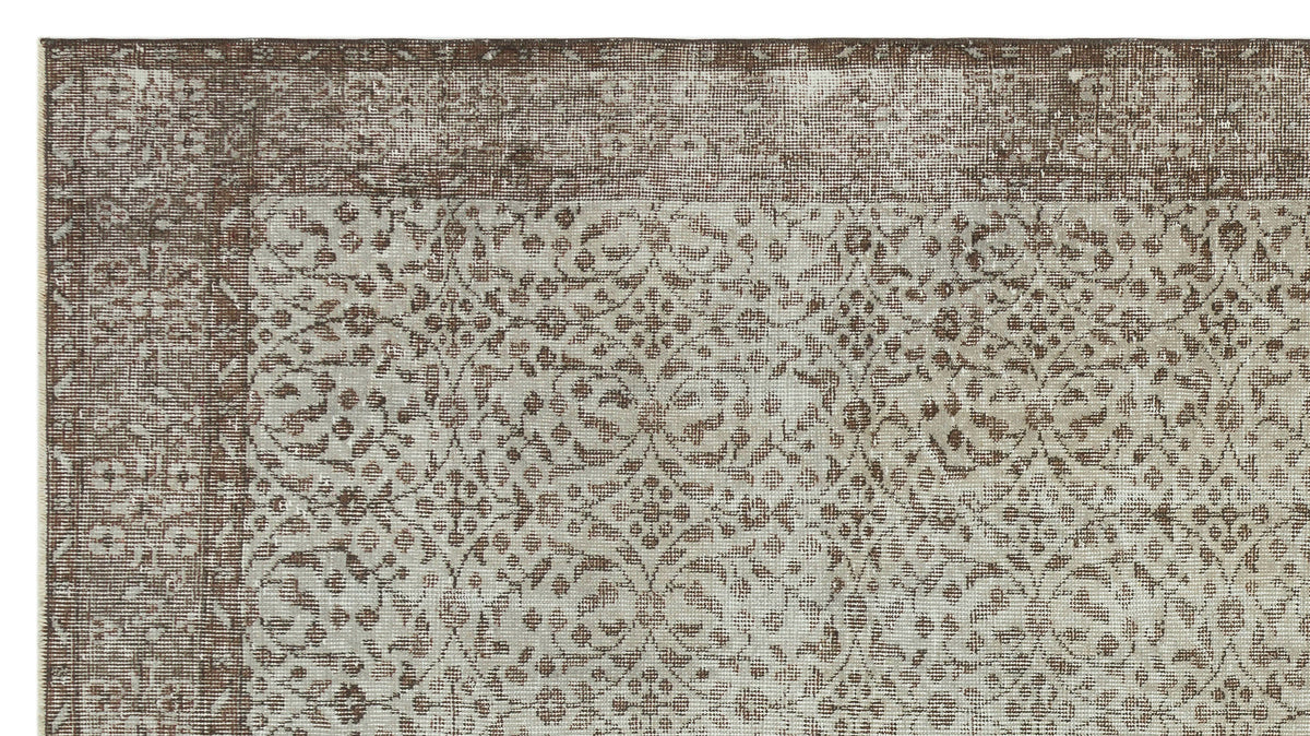 Gray Over Dyed Vintage Rug 5&#39;5&#39;&#39; x 9&#39;9&#39;&#39; ft 165 x 298 cm