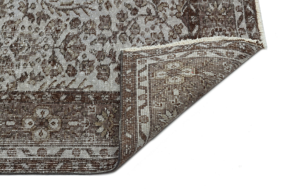 Gray Over Dyed Vintage Rug 5&#39;7&#39;&#39; x 8&#39;10&#39;&#39; ft 171 x 270 cm
