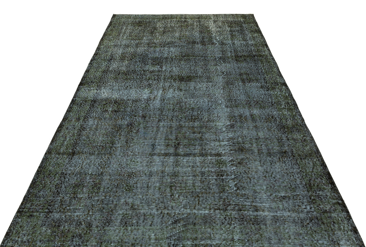 Black Over Dyed Vintage Rug 5&#39;8&#39;&#39; x 9&#39;4&#39;&#39; ft 173 x 285 cm