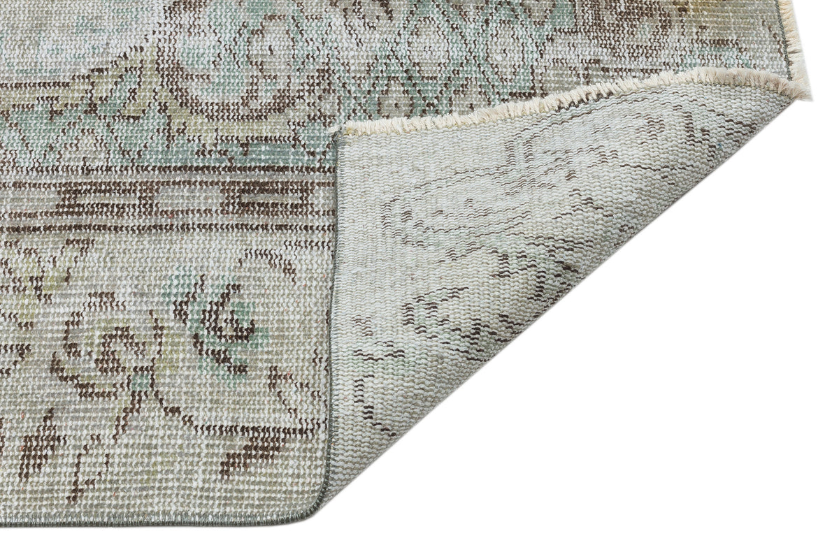 Gray Over Dyed Vintage Rug 5&#39;7&#39;&#39; x 9&#39;1&#39;&#39; ft 171 x 276 cm
