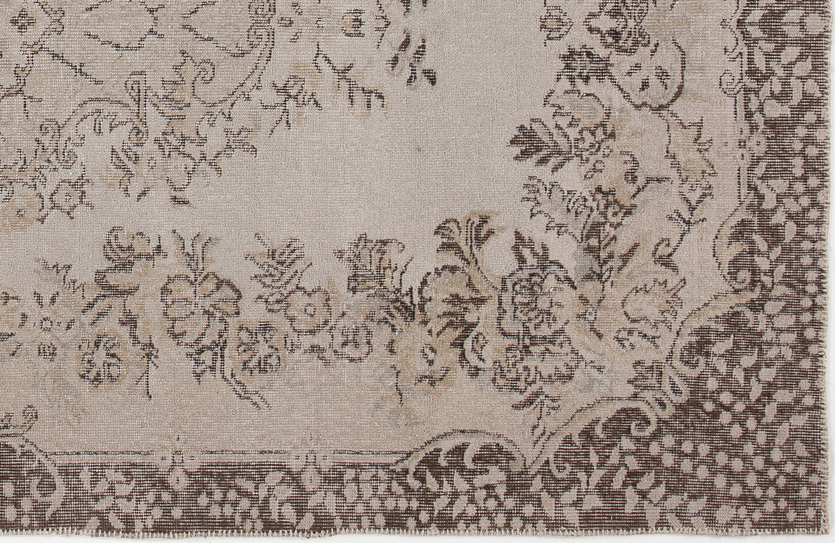 Beige Over Dyed Vintage Rug 5&#39;8&#39;&#39; x 8&#39;10&#39;&#39; ft 172 x 270 cm