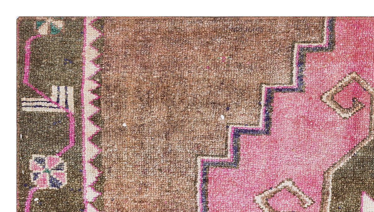 Natural Anatolium Turkish Vintage Rug 2&#39;7&#39;&#39; x 4&#39;8&#39;&#39; ft 79 x 142 cm