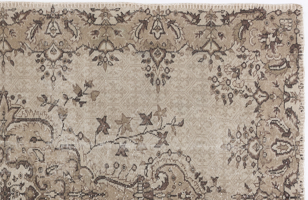 Beige Over Dyed Vintage Rug 5&#39;9&#39;&#39; x 8&#39;10&#39;&#39; ft 175 x 270 cm