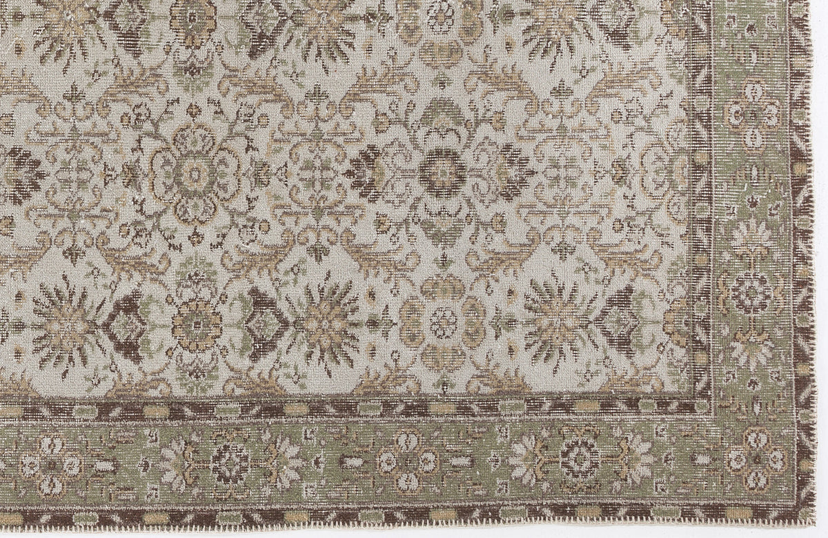Beige Over Dyed Vintage Rug 5&#39;9&#39;&#39; x 9&#39;9&#39;&#39; ft 175 x 297 cm