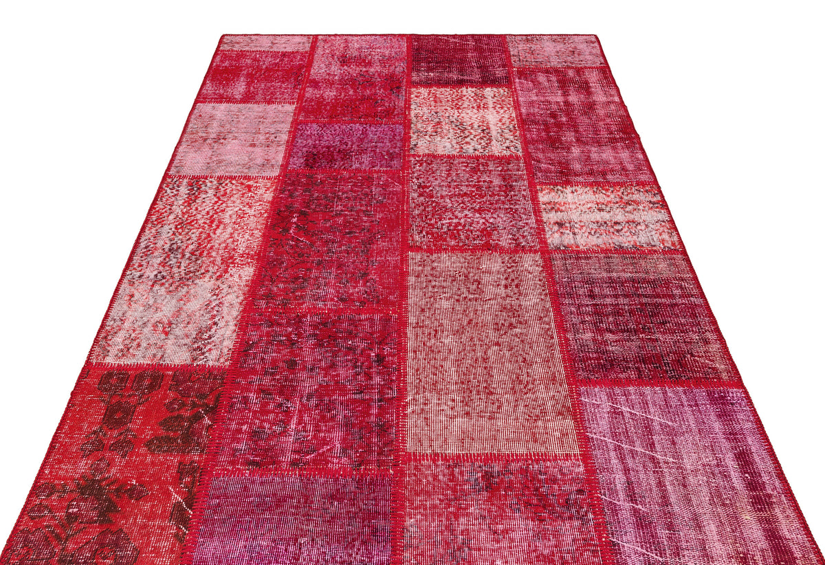 Red Over Dyed Patchwork Unique Rug 5&#39;3&#39;&#39; x 7&#39;5&#39;&#39; ft 159 x 227 cm