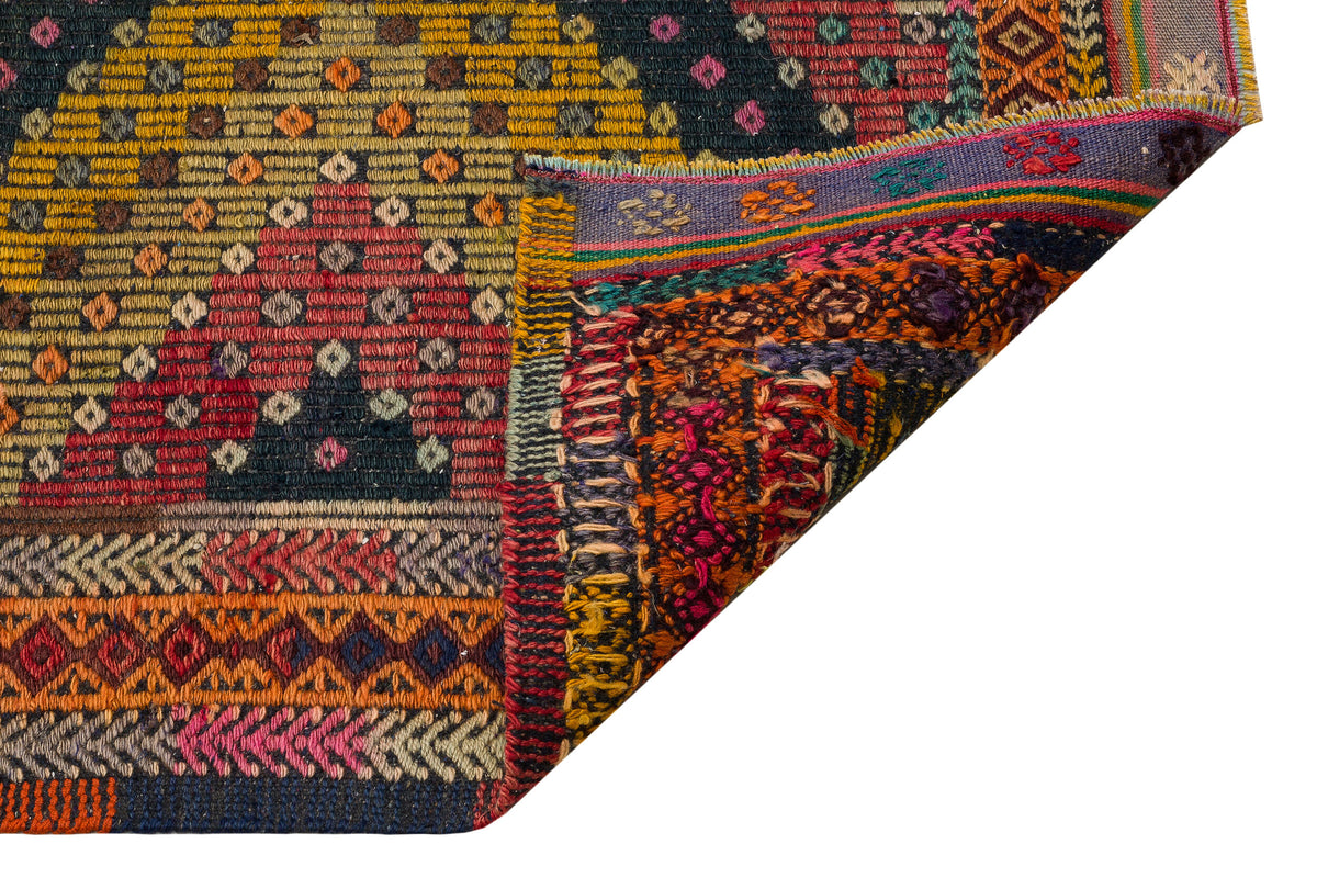 Geometric Over Dyed Kilim Rug 5&#39;5&#39;&#39; x 9&#39;3&#39;&#39; ft 166 x 282 cm