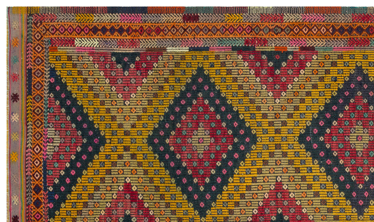 Geometric Over Dyed Kilim Rug 5&#39;5&#39;&#39; x 9&#39;3&#39;&#39; ft 166 x 282 cm