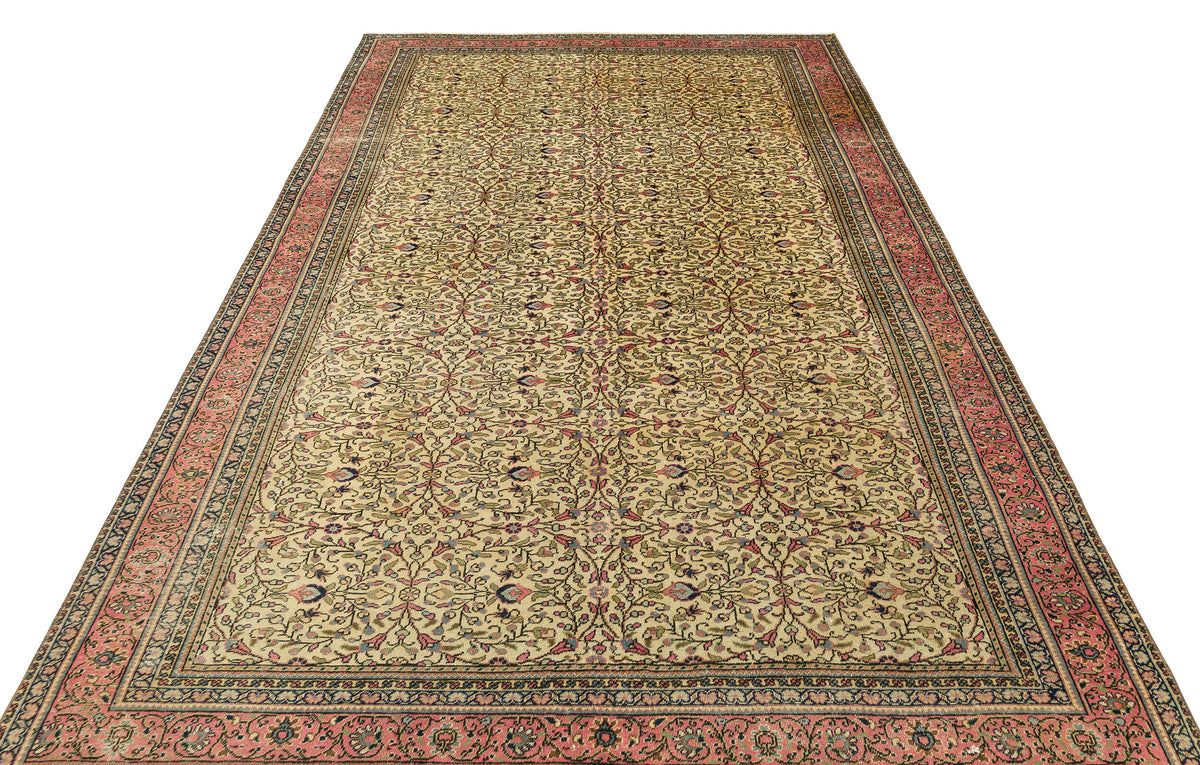 Natural Anatolium Turkish Vintage Rug 6&#39;2&#39;&#39; x 9&#39;2&#39;&#39; ft 189 x 280 cm