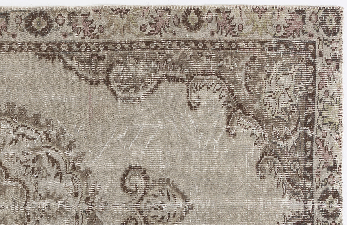 Beige Over Dyed Vintage Rug 4&#39;9&#39;&#39; x 8&#39;10&#39;&#39; ft 145 x 270 cm