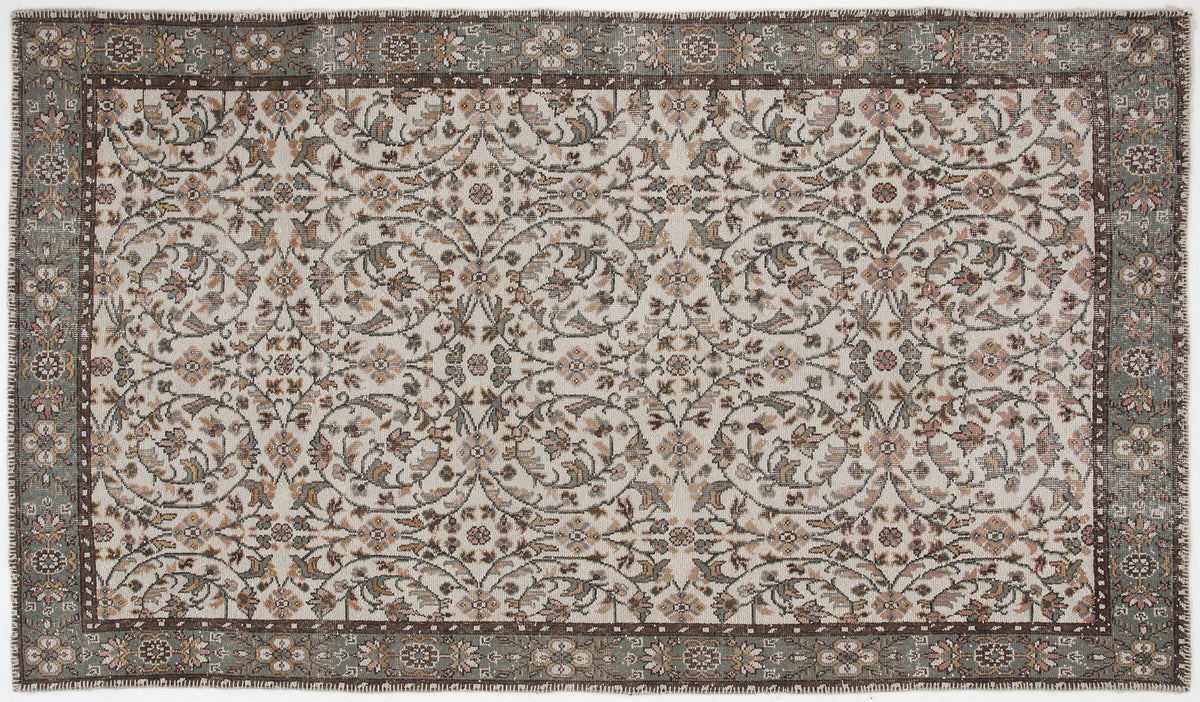 Beige Over Dyed Vintage Rug 5&#39;7&#39;&#39; x 9&#39;8&#39;&#39; ft 170 x 294 cm