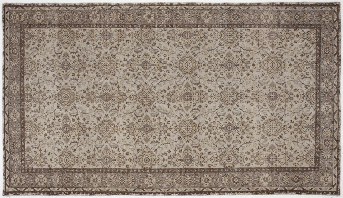 Beige Over Dyed Vintage Rug 5&#39;5&#39;&#39; x 9&#39;7&#39;&#39; ft 165 x 293 cm