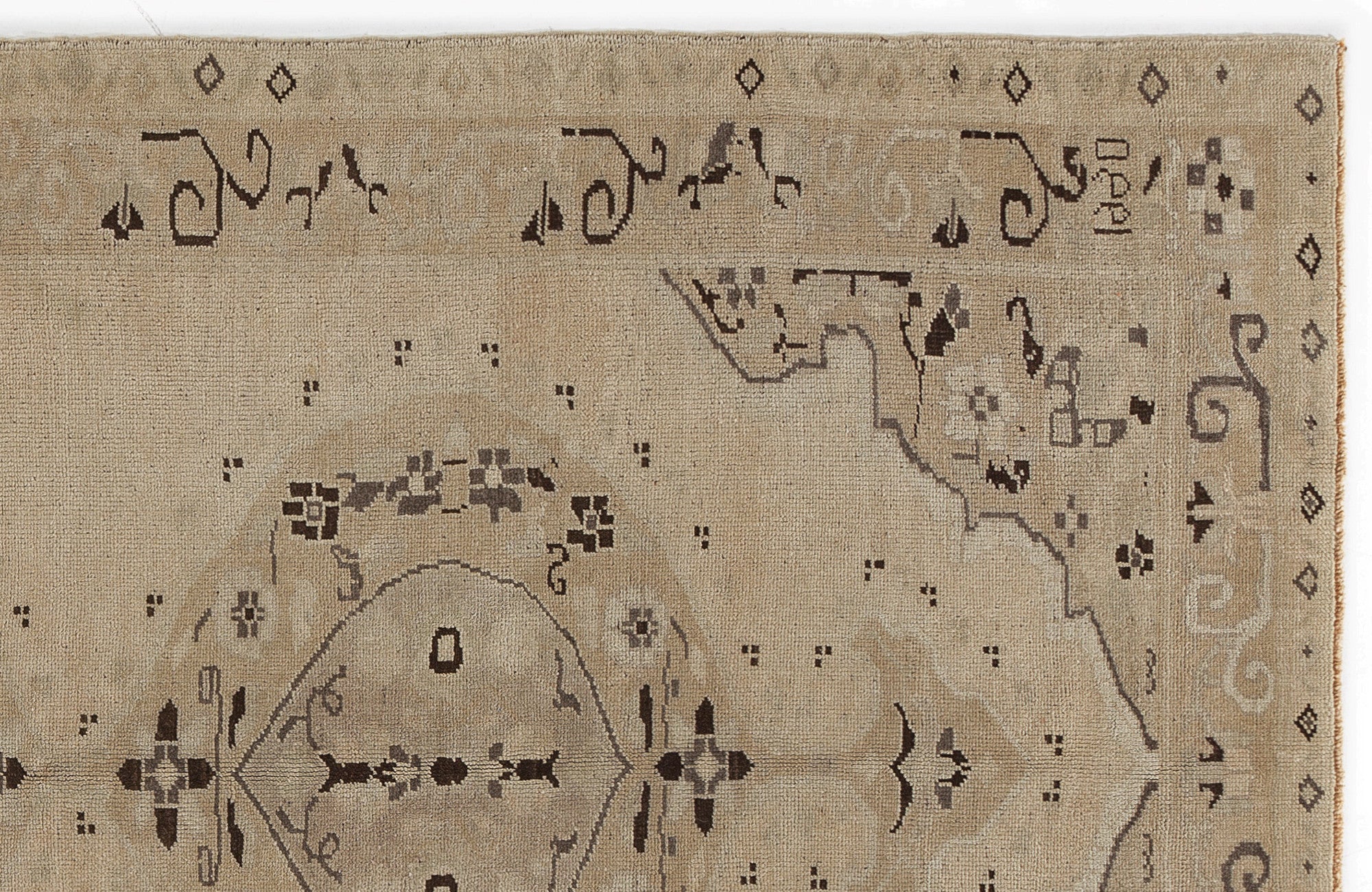 Beige Over Dyed Heritage Rug 5'3'' x 9'4'' ft 160 x 285 cm