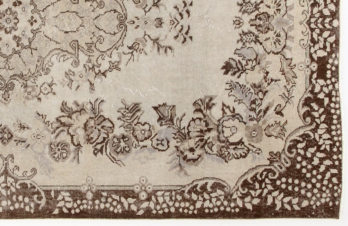 Beige Over Dyed Vintage Rug 5&#39;6&#39;&#39; x 8&#39;11&#39;&#39; ft 168 x 272 cm