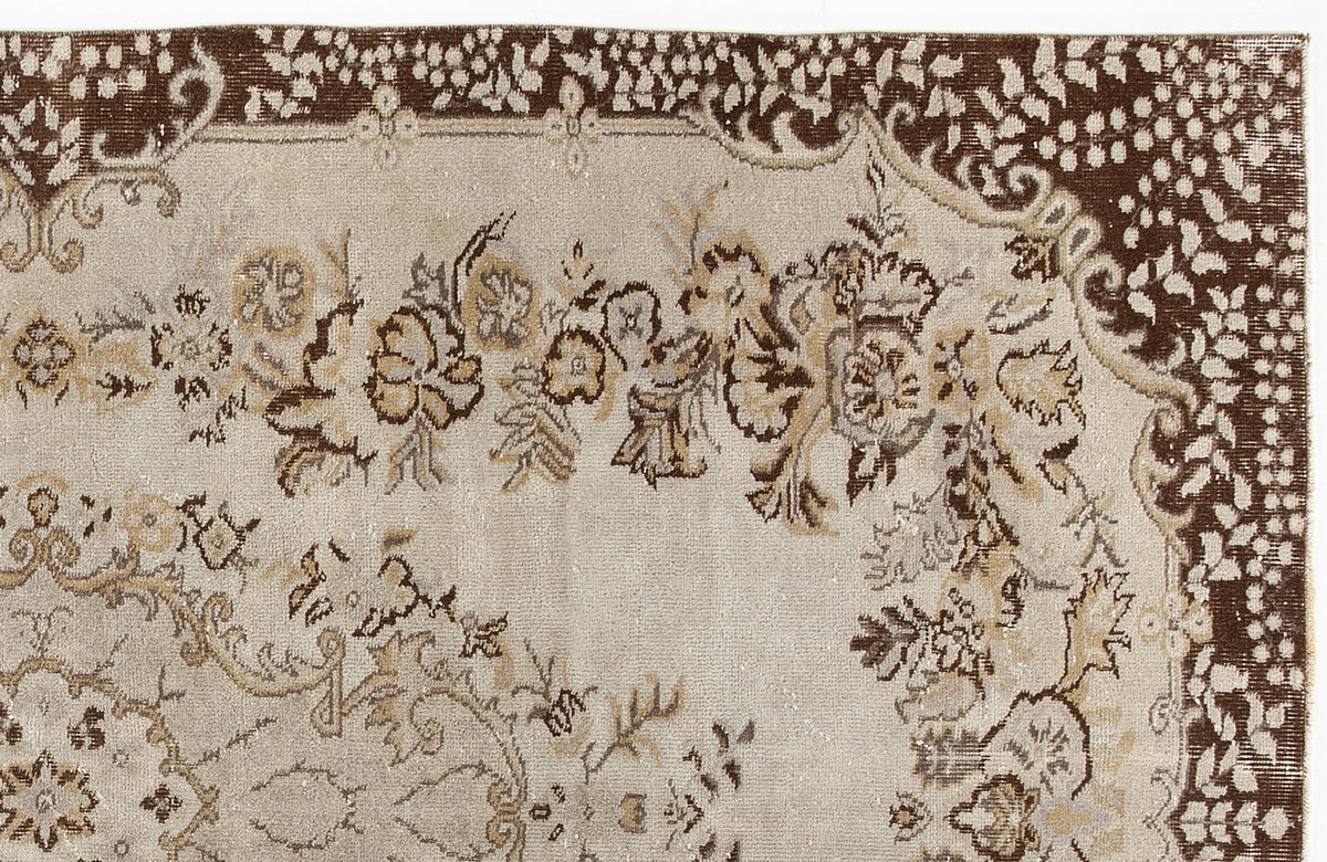 Beige Over Dyed Vintage Rug 5&#39;5&#39;&#39; x 8&#39;11&#39;&#39; ft 165 x 271 cm