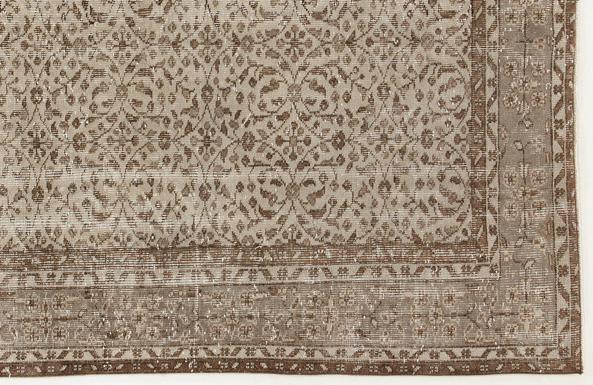 Beige Over Dyed Vintage Rug 5&#39;10&#39;&#39; x 8&#39;12&#39;&#39; ft 179 x 274 cm