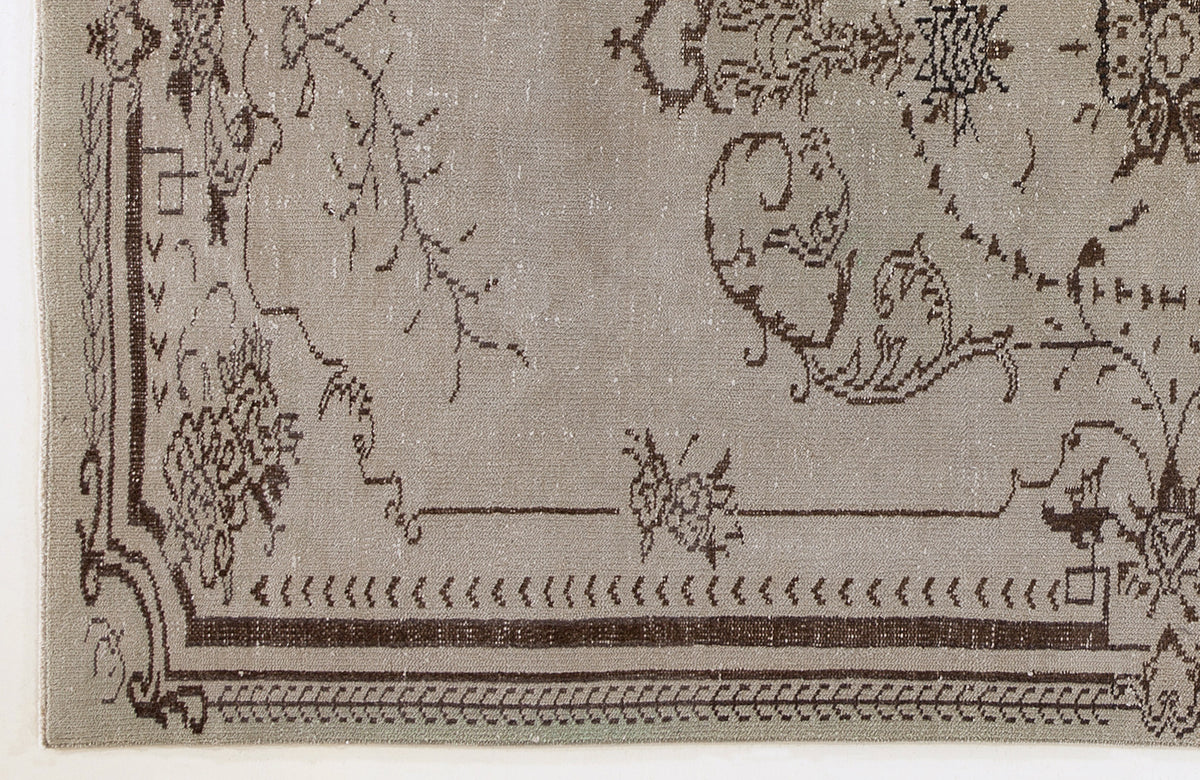 Beige Over Dyed Vintage Rug 5&#39;7&#39;&#39; x 8&#39;12&#39;&#39; ft 171 x 274 cm