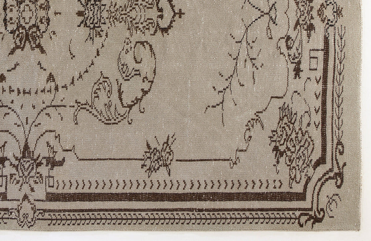 Beige Over Dyed Vintage Rug 5&#39;7&#39;&#39; x 8&#39;12&#39;&#39; ft 171 x 274 cm