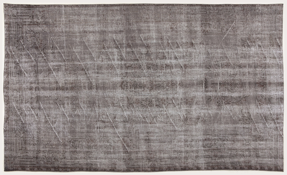 Gray Over Dyed Vintage Rug 5&#39;7&#39;&#39; x 9&#39;5&#39;&#39; ft 171 x 286 cm