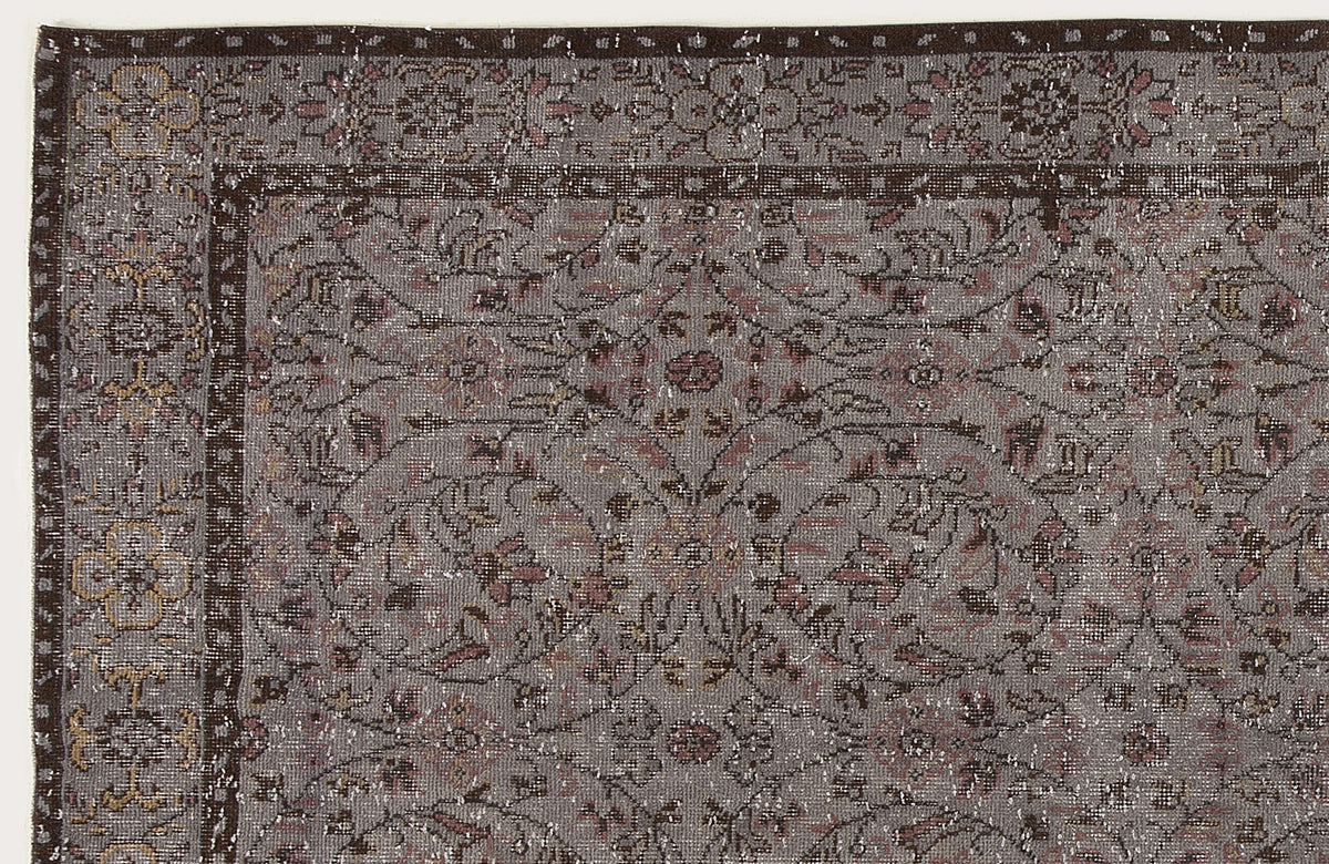 Gray Over Dyed Vintage Rug 5&#39;7&#39;&#39; x 9&#39;10&#39;&#39; ft 171 x 300 cm