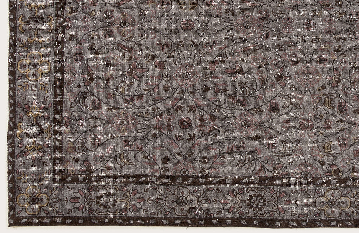 Gray Over Dyed Vintage Rug 5&#39;7&#39;&#39; x 9&#39;10&#39;&#39; ft 171 x 300 cm