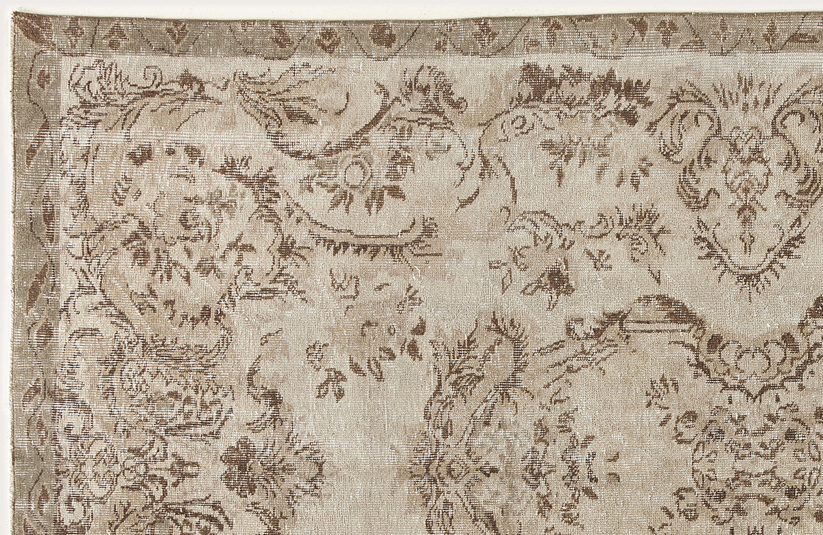 Beige Over Dyed Vintage Rug 5&#39;3&#39;&#39; x 8&#39;9&#39;&#39; ft 161 x 266 cm