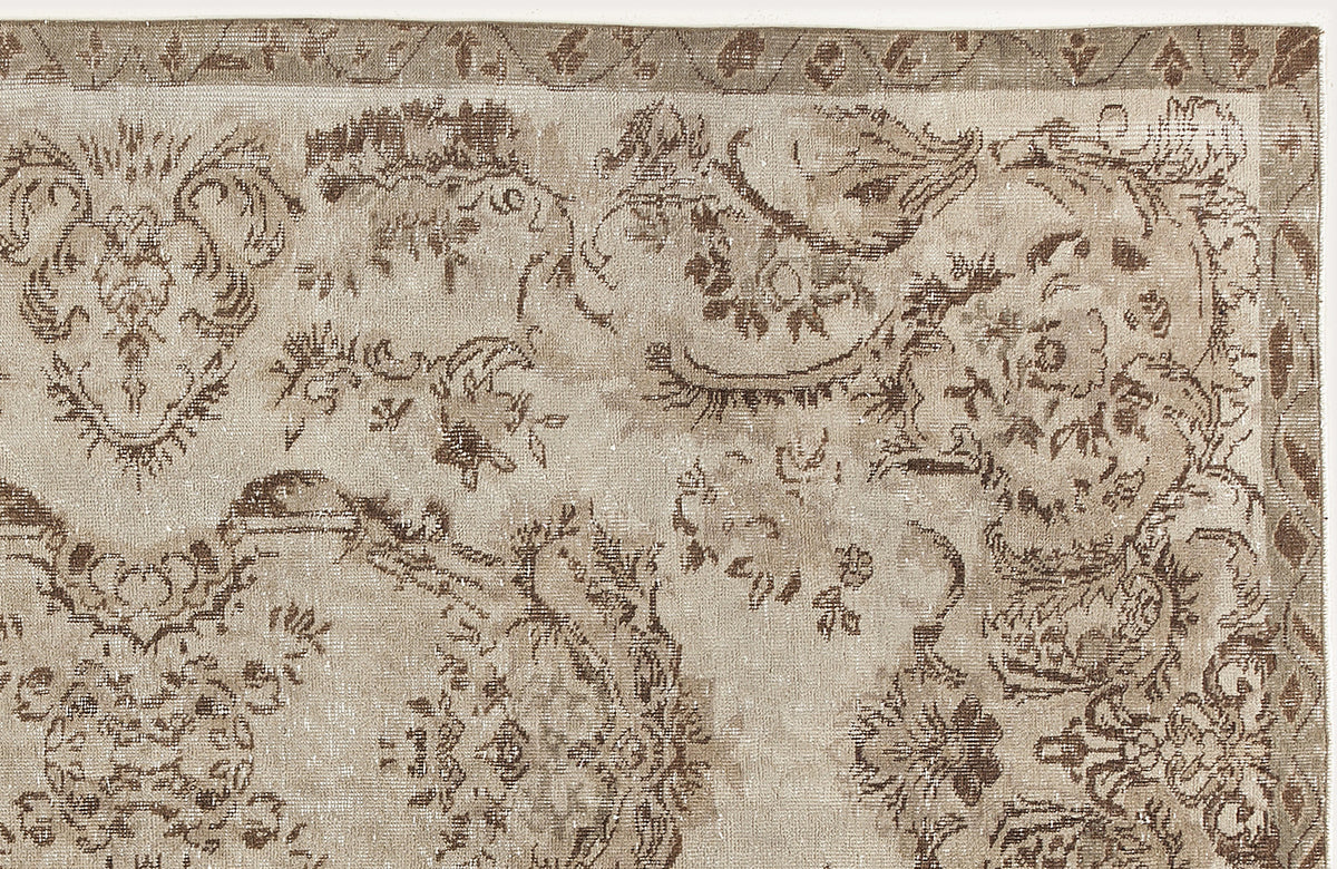Beige Over Dyed Vintage Rug 5&#39;3&#39;&#39; x 8&#39;9&#39;&#39; ft 161 x 266 cm