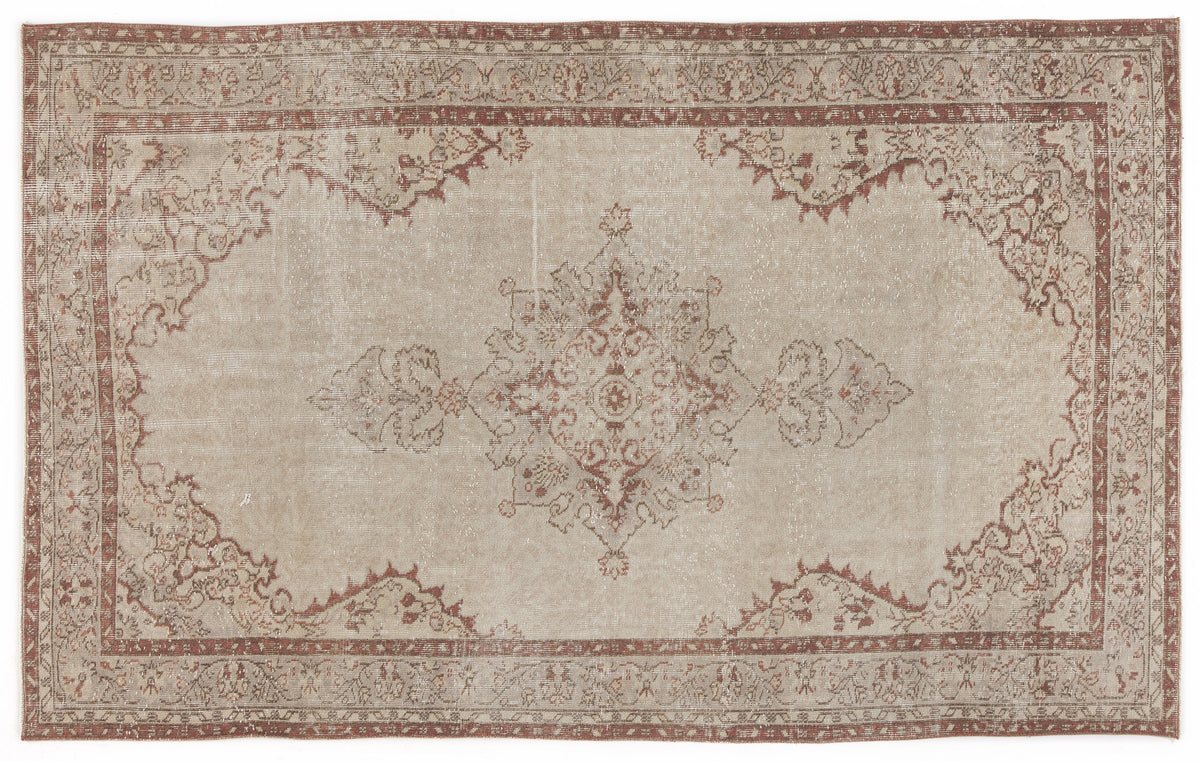 Beige Over Dyed Vintage Rug 5&#39;5&#39;&#39; x 8&#39;11&#39;&#39; ft 165 x 271 cm