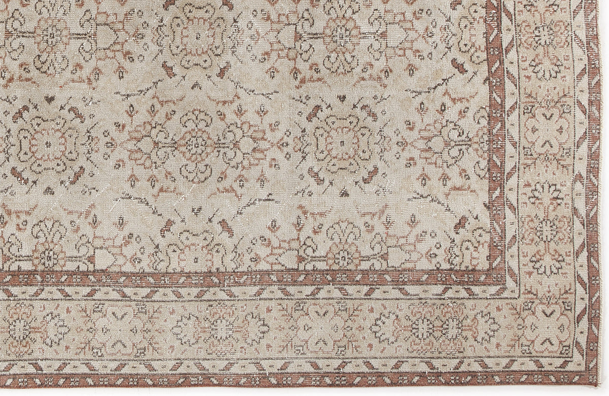 Beige Over Dyed Vintage Rug 5&#39;8&#39;&#39; x 9&#39;5&#39;&#39; ft 172 x 287 cm