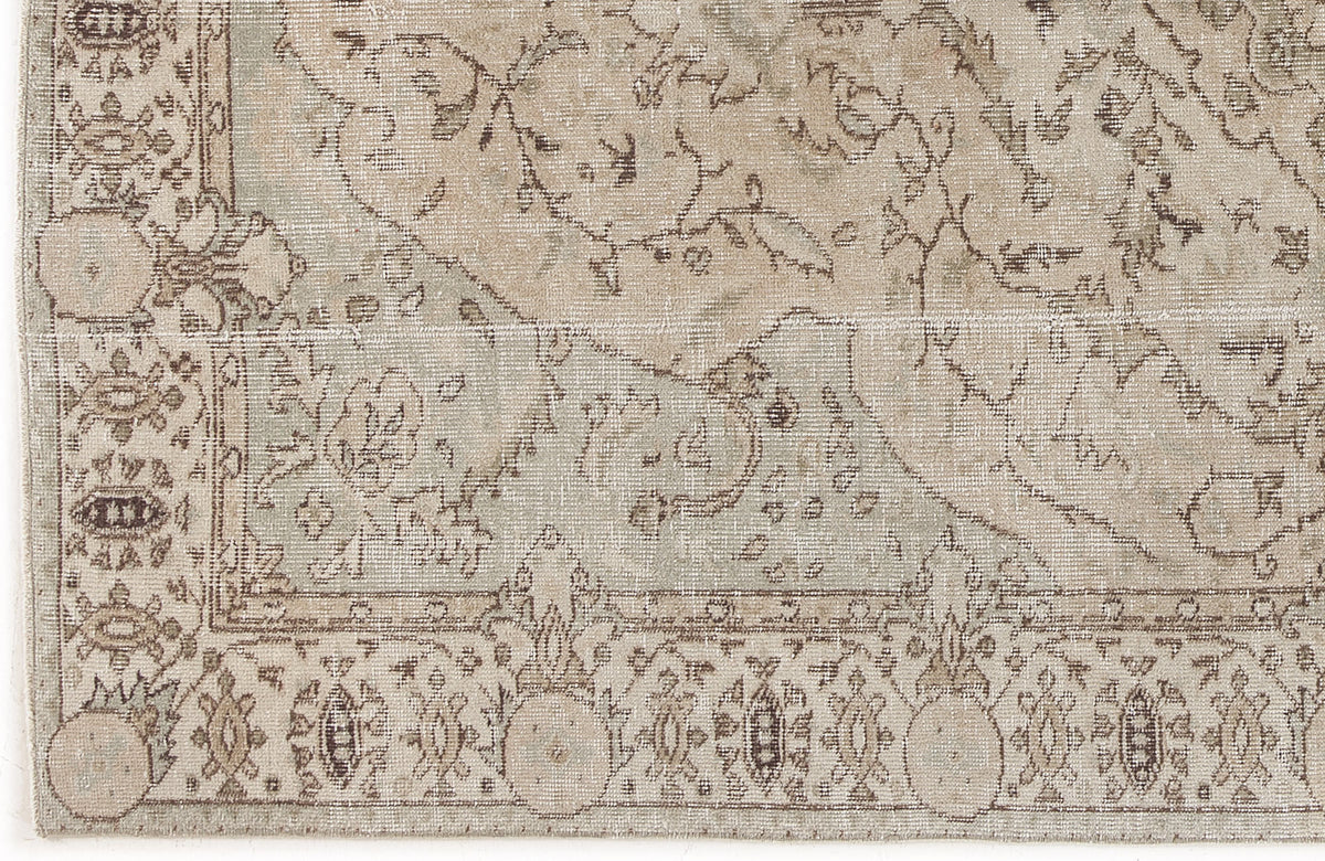 Beige Over Dyed Vintage Rug 5&#39;5&#39;&#39; x 8&#39;8&#39;&#39; ft 164 x 263 cm