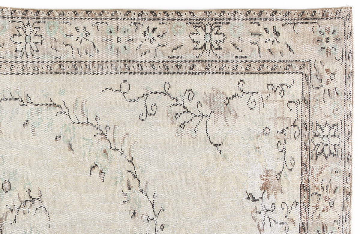 Beige Over Dyed Vintage Rug 5&#39;10&#39;&#39; x 9&#39;9&#39;&#39; ft 179 x 297 cm