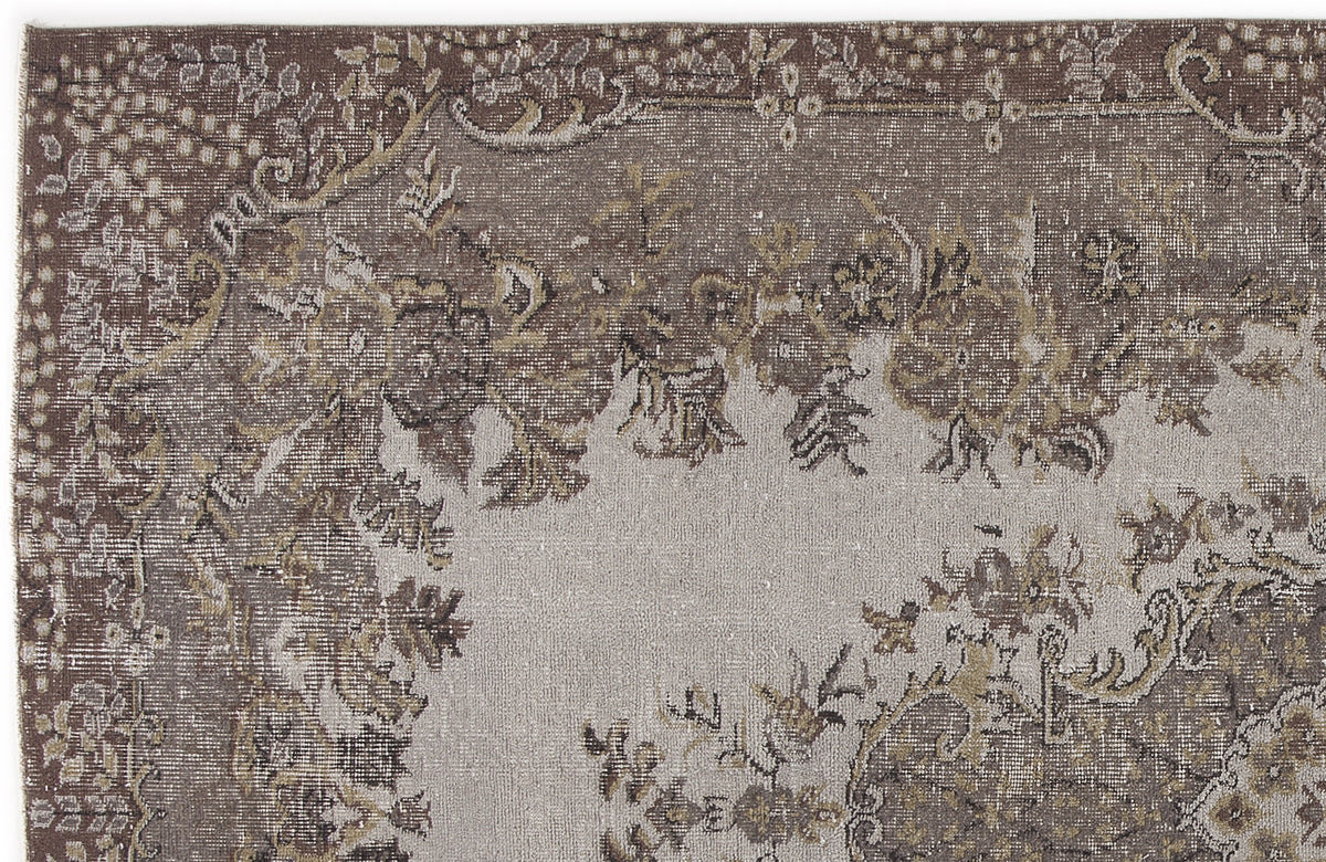 Beige Over Dyed Vintage Rug 5&#39;4&#39;&#39; x 9&#39;7&#39;&#39; ft 162 x 292 cm