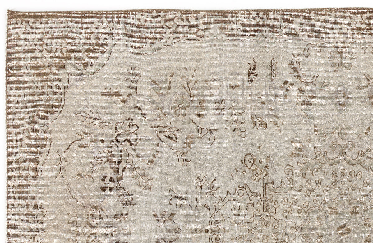 Beige Over Dyed Vintage Rug 5&#39;5&#39;&#39; x 8&#39;8&#39;&#39; ft 165 x 265 cm