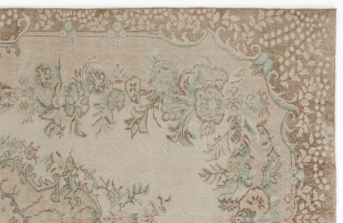 Beige Over Dyed Vintage Rug 5&#39;7&#39;&#39; x 9&#39;6&#39;&#39; ft 170 x 290 cm