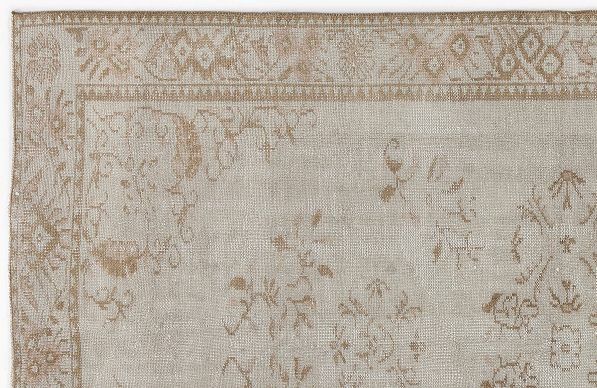 Beige Over Dyed Vintage Rug 5&#39;3&#39;&#39; x 8&#39;8&#39;&#39; ft 160 x 264 cm