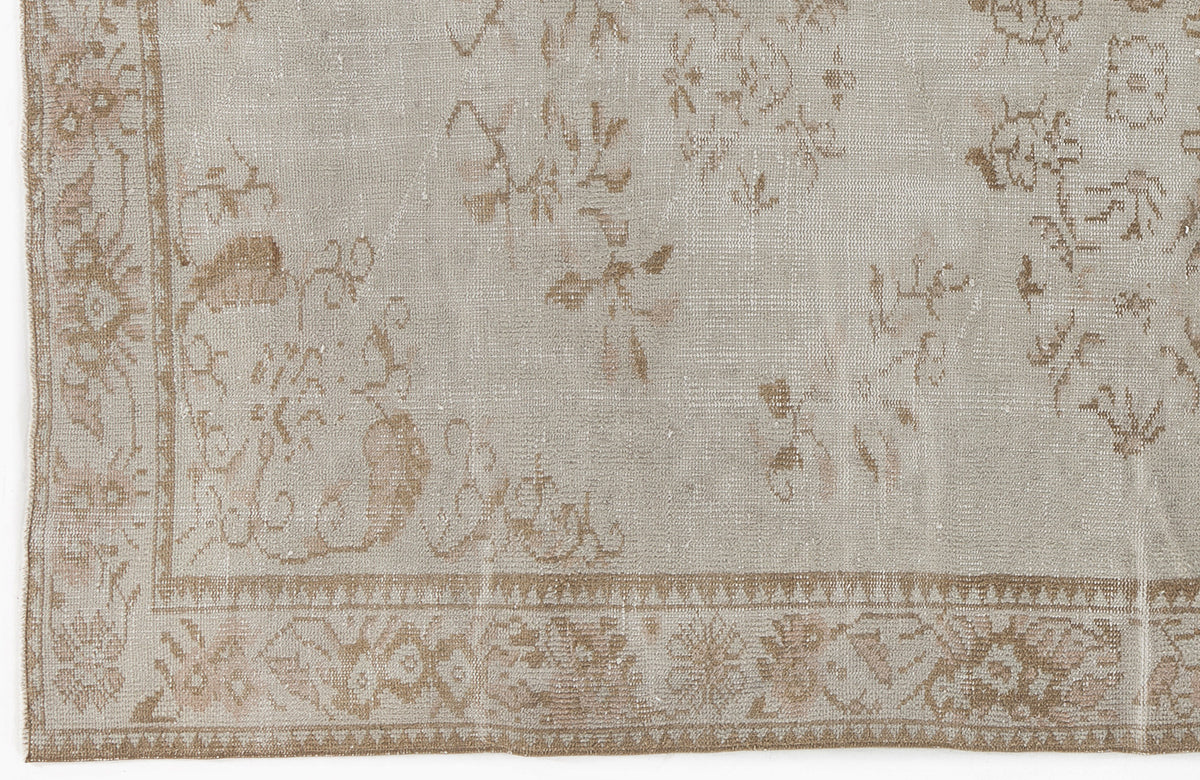 Beige Over Dyed Vintage Rug 5&#39;3&#39;&#39; x 8&#39;8&#39;&#39; ft 160 x 264 cm