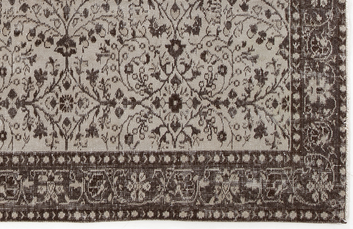 Beige Over Dyed Vintage Rug 5&#39;2&#39;&#39; x 8&#39;5&#39;&#39; ft 158 x 257 cm