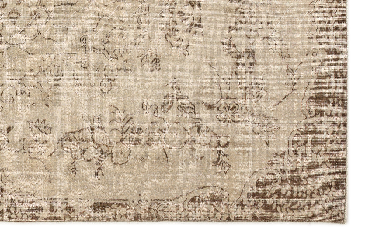Beige Over Dyed Vintage Rug 5&#39;7&#39;&#39; x 8&#39;12&#39;&#39; ft 170 x 274 cm