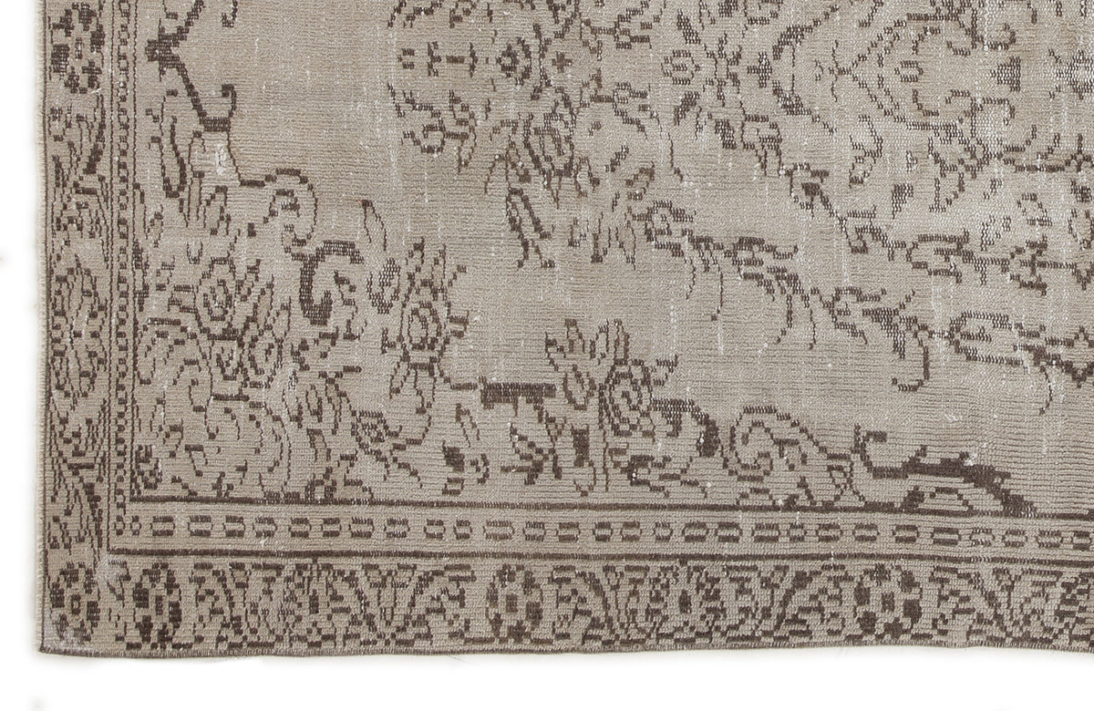 Beige Over Dyed Vintage Rug 4&#39;10&#39;&#39; x 8&#39;7&#39;&#39; ft 148 x 261 cm