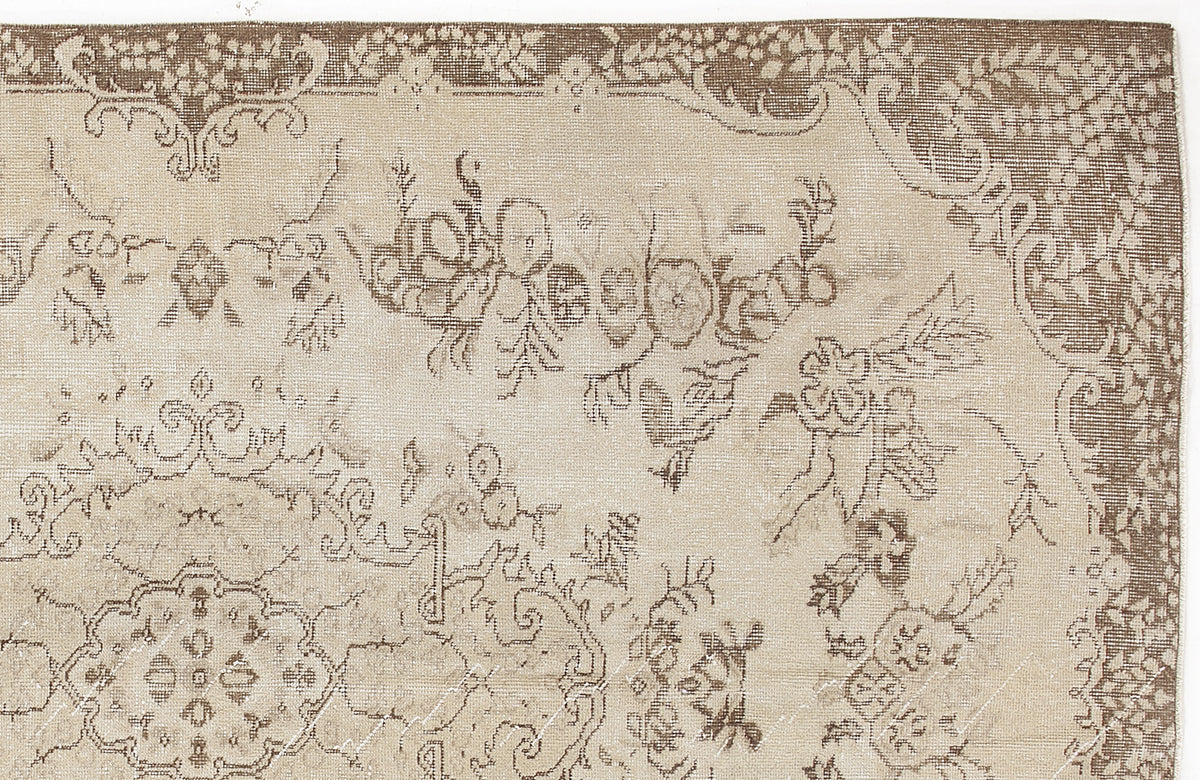 Beige Over Dyed Vintage Rug 5&#39;7&#39;&#39; x 8&#39;10&#39;&#39; ft 169 x 268 cm