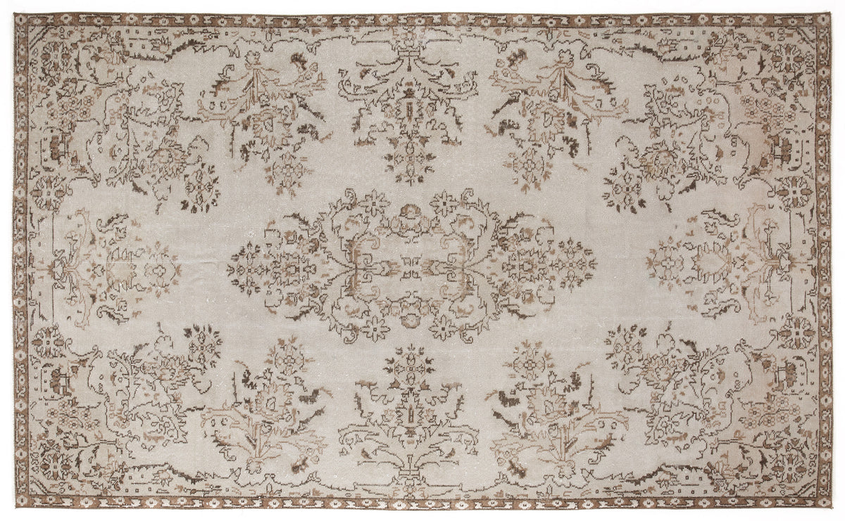 Beige Over Dyed Vintage Rug 5&#39;9&#39;&#39; x 9&#39;5&#39;&#39; ft 175 x 288 cm