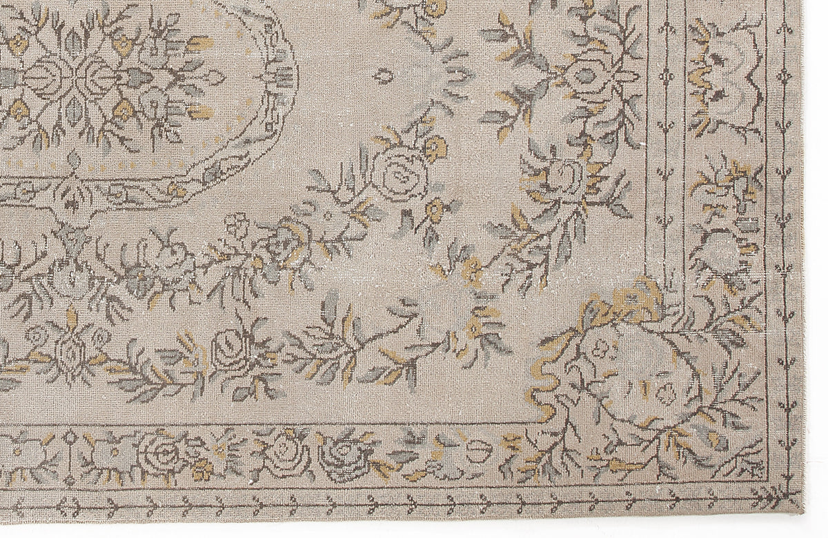 Beige Over Dyed Vintage Rug 5&#39;9&#39;&#39; x 9&#39;5&#39;&#39; ft 175 x 286 cm