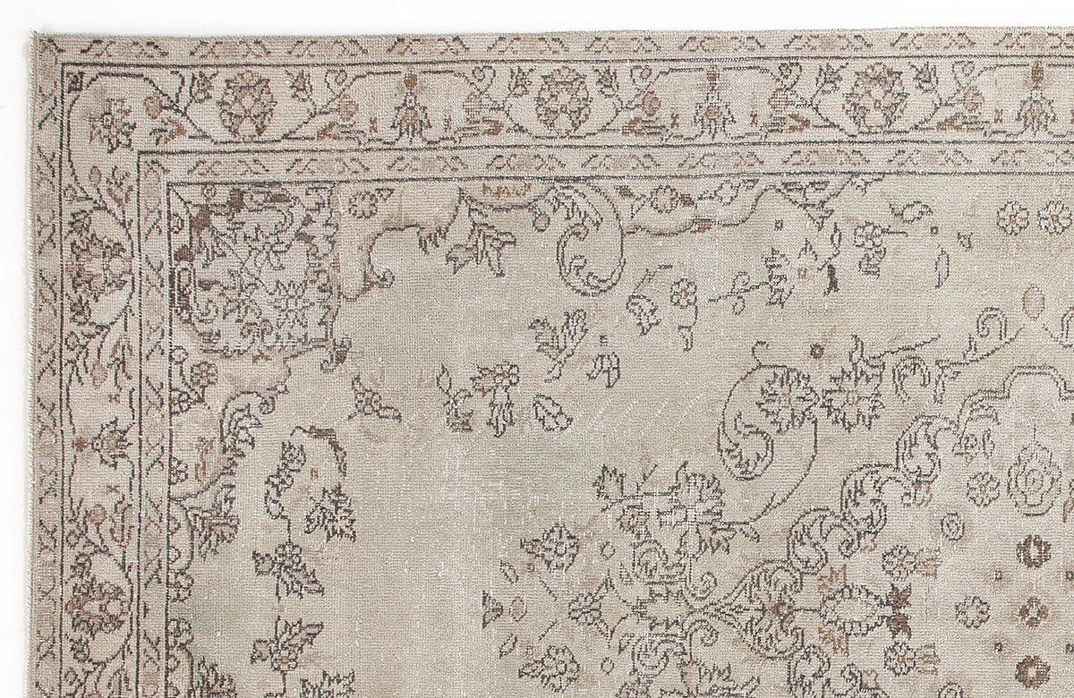 Beige Over Dyed Vintage Rug 5&#39;7&#39;&#39; x 9&#39;11&#39;&#39; ft 171 x 301 cm