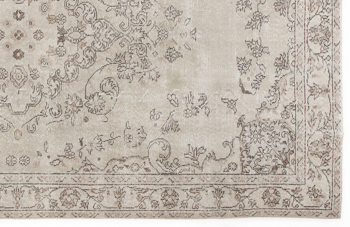 Beige Over Dyed Vintage Rug 5&#39;7&#39;&#39; x 9&#39;11&#39;&#39; ft 171 x 301 cm