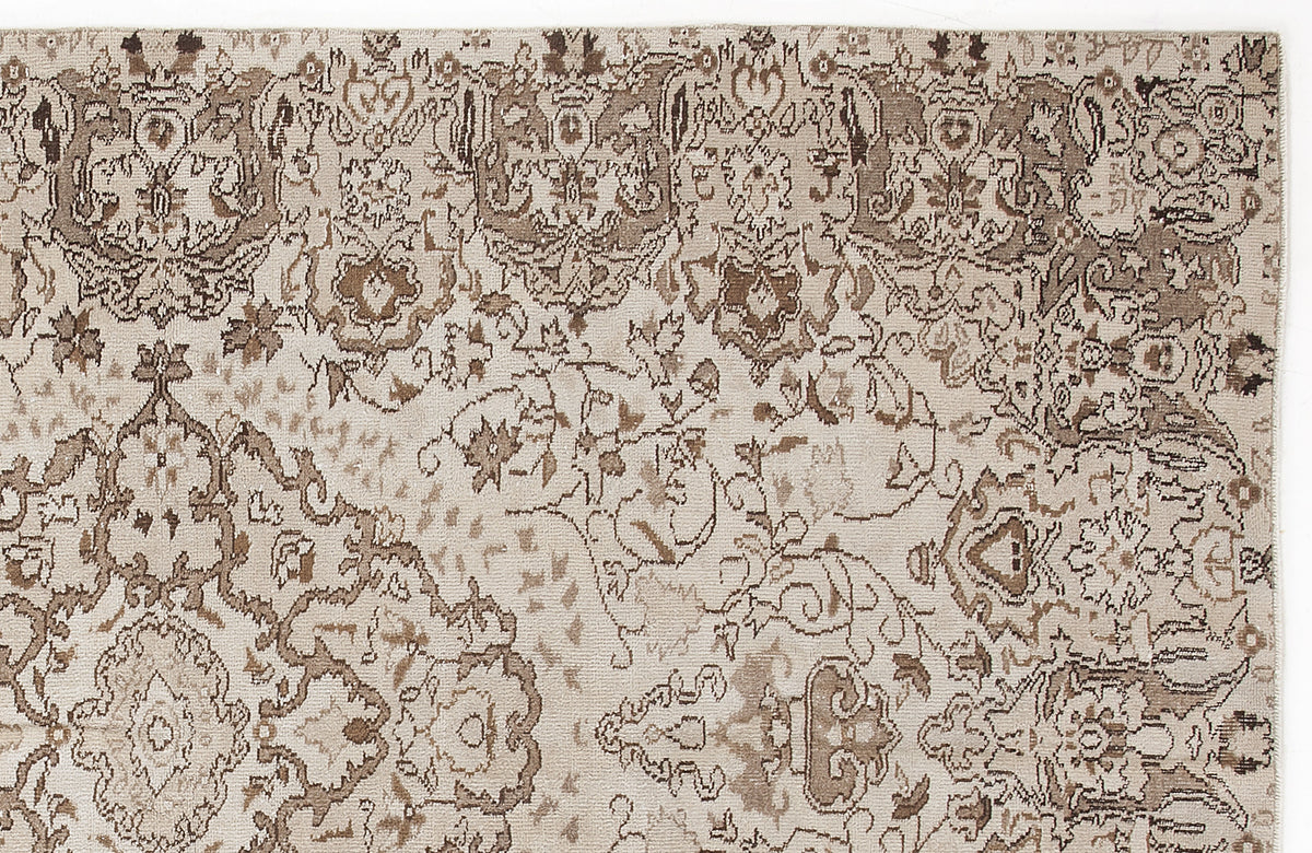 Beige Over Dyed Vintage Rug 5&#39;7&#39;&#39; x 8&#39;10&#39;&#39; ft 170 x 269 cm