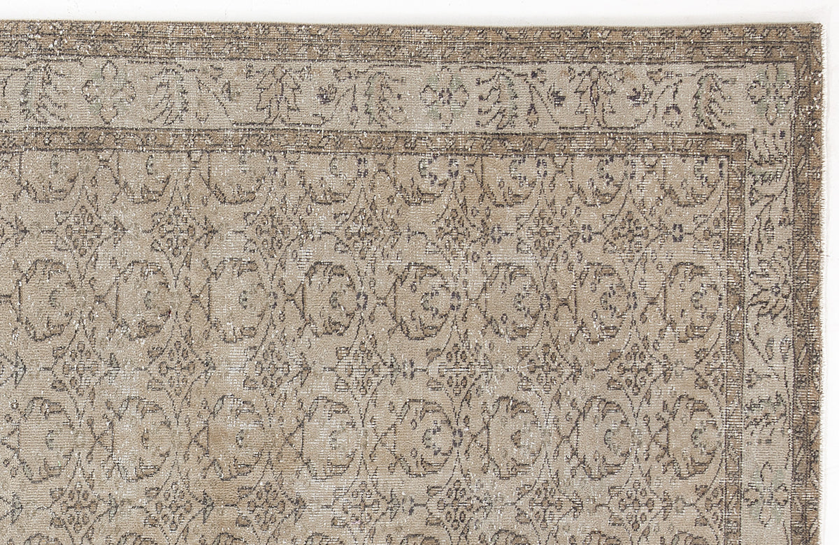 Beige Over Dyed Vintage Rug 5&#39;7&#39;&#39; x 9&#39;3&#39;&#39; ft 170 x 281 cm