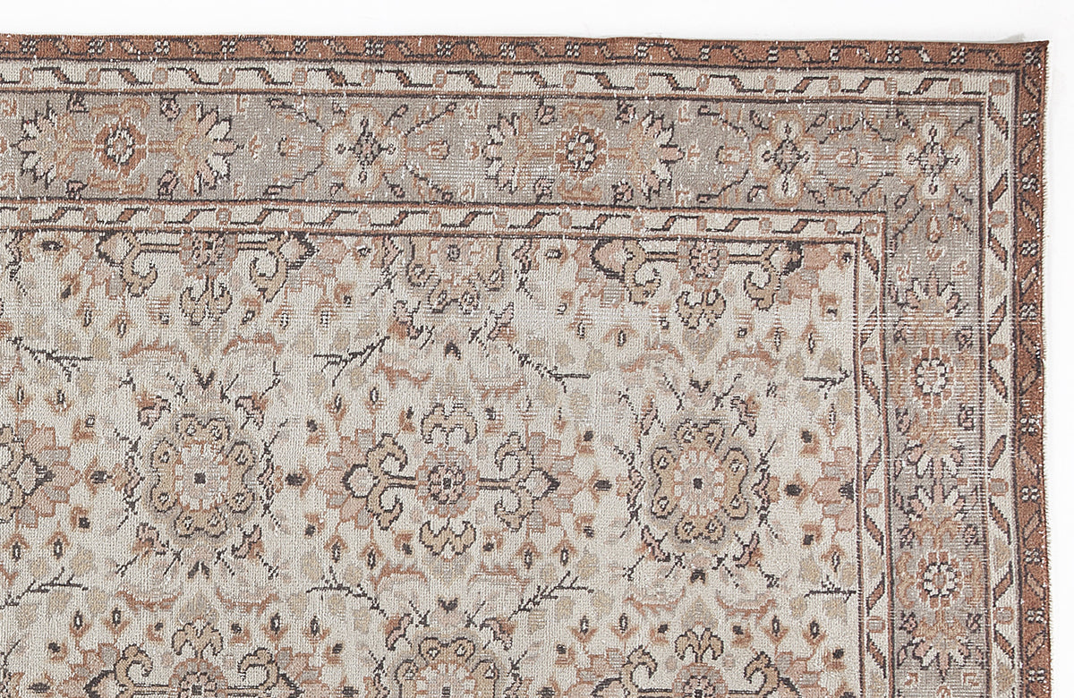 Beige Over Dyed Vintage Rug 5&#39;7&#39;&#39; x 9&#39;3&#39;&#39; ft 170 x 283 cm