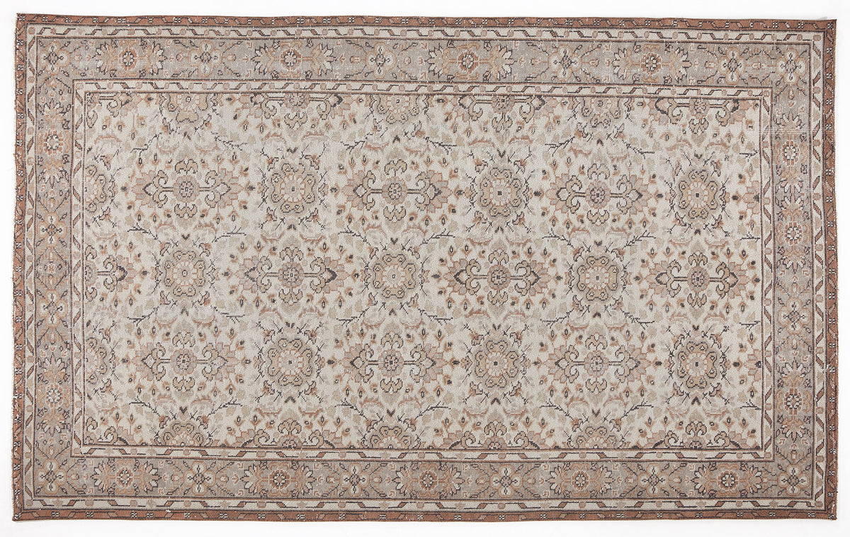 Beige Over Dyed Vintage Rug 5&#39;7&#39;&#39; x 9&#39;3&#39;&#39; ft 170 x 283 cm