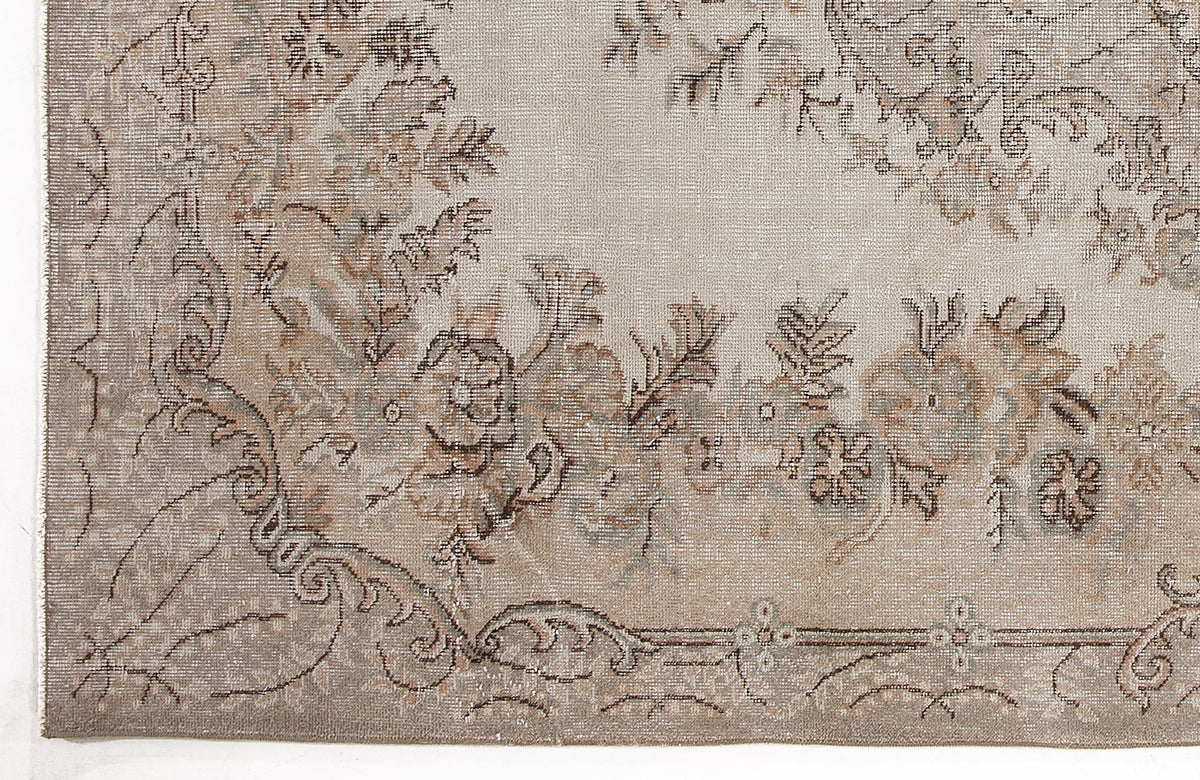 Beige Over Dyed Vintage Rug 5&#39;9&#39;&#39; x 9&#39;10&#39;&#39; ft 176 x 300 cm