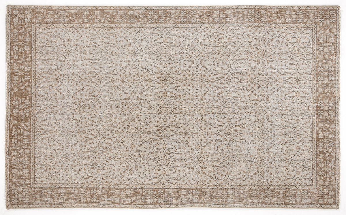 Beige Over Dyed Vintage Rug 5&#39;3&#39;&#39; x 8&#39;8&#39;&#39; ft 160 x 264 cm