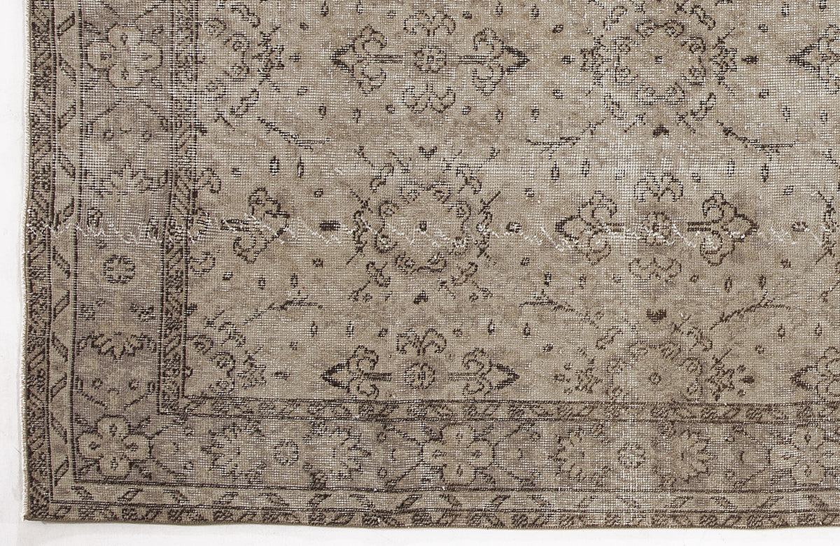 Beige Over Dyed Vintage Rug 5&#39;2&#39;&#39; x 8&#39;6&#39;&#39; ft 157 x 260 cm
